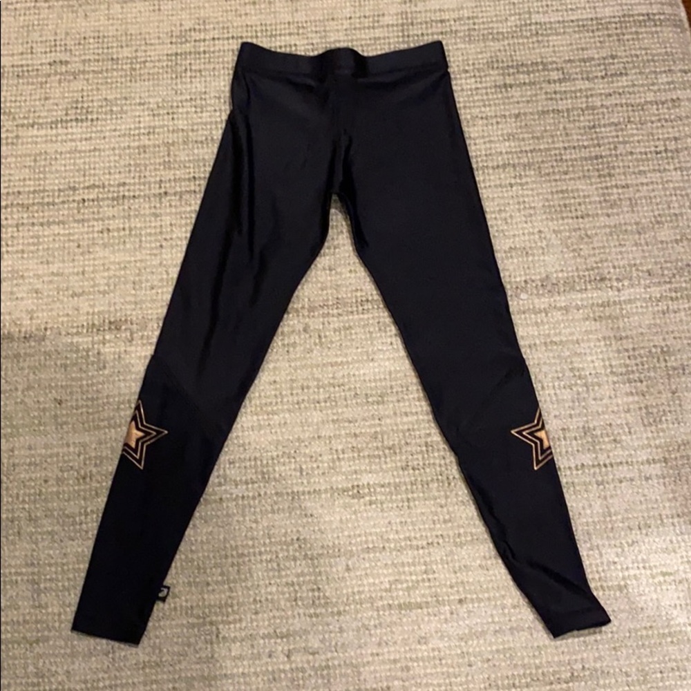 Black leggings with rose gold star!!